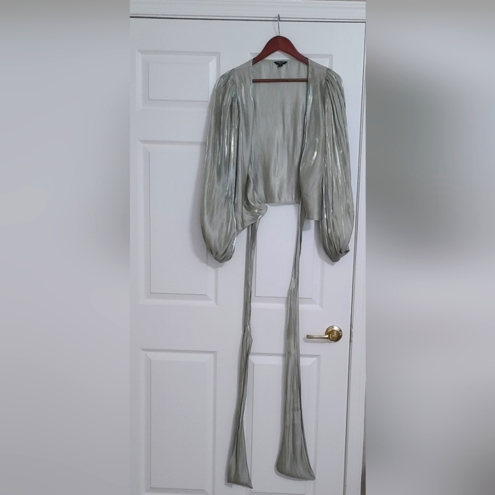 Half top that wraps around and ties.